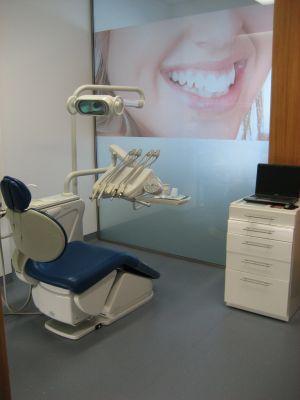 Clinica Dentaria de Gondomar :: Clinica Dentaria